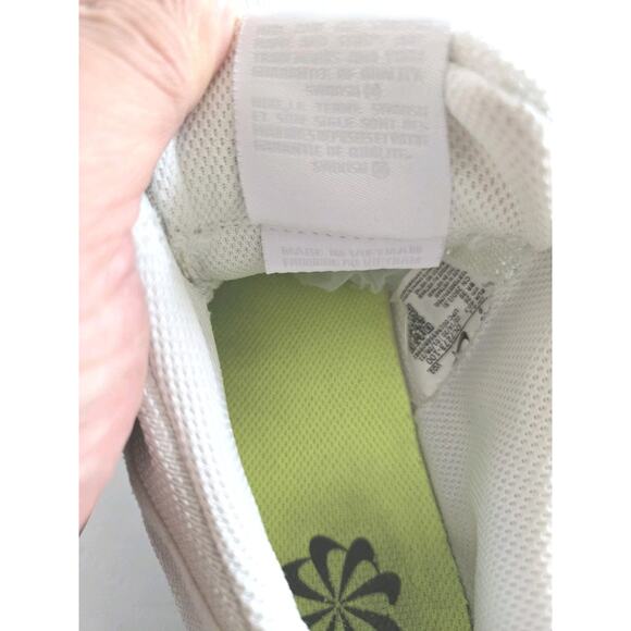 Nike AF1 Crater Flyknit White/White-Pure Platinum DC7273-100 Women's Size 9 - Picture 13 of 14